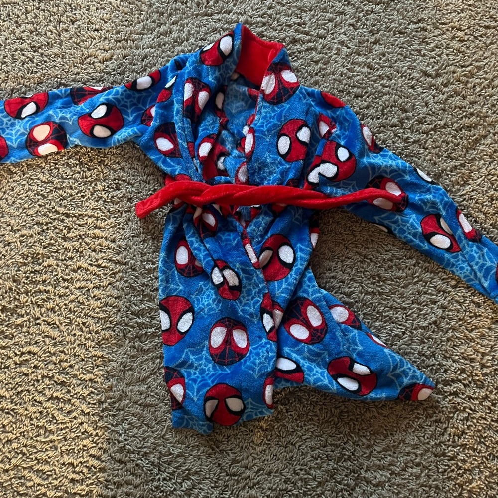Kids Marvel Red and Blue Spider-Man Robe